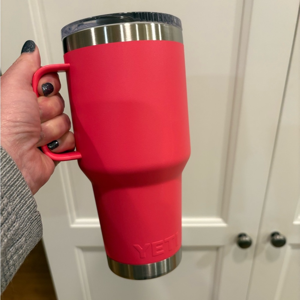 Yeti Bimini Pink 30 oz Tumbler with Handle